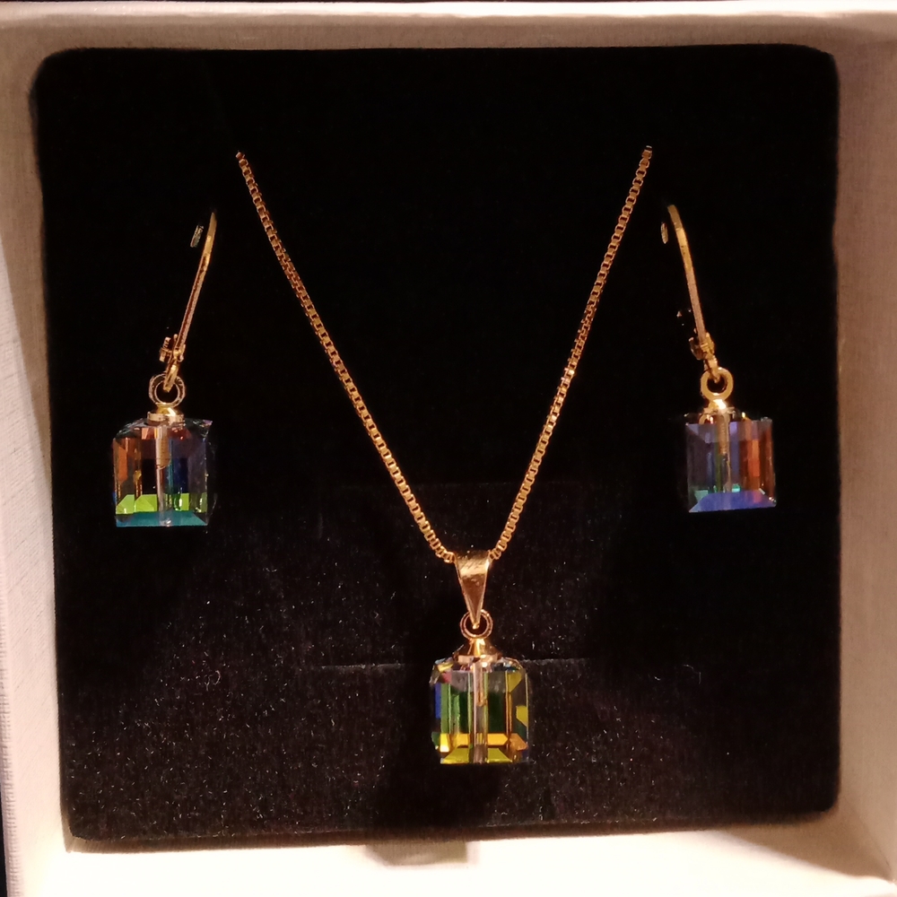 Austria Crystal Cube Necklace and Earrings